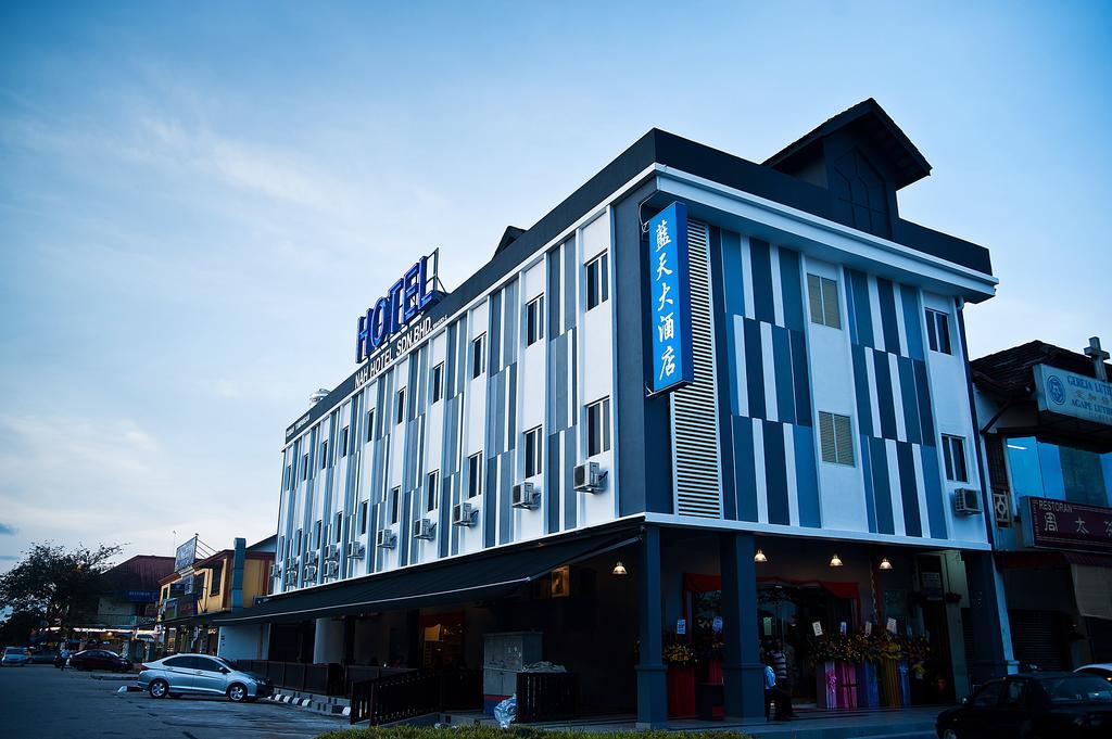 Nah Hotel Skudai Bagian luar foto